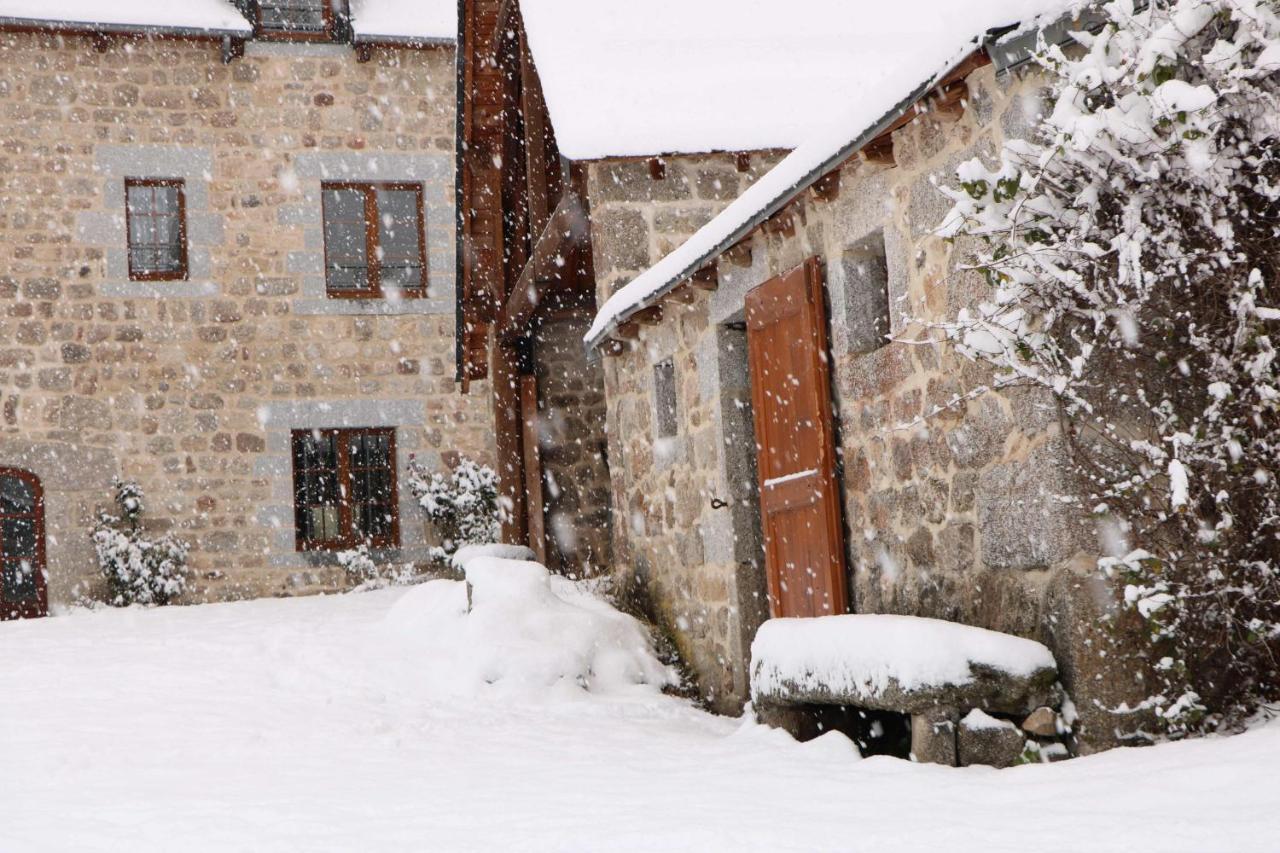 Le Petit Chateau Du Villard Le Malzieu-Forain Экстерьер фото
