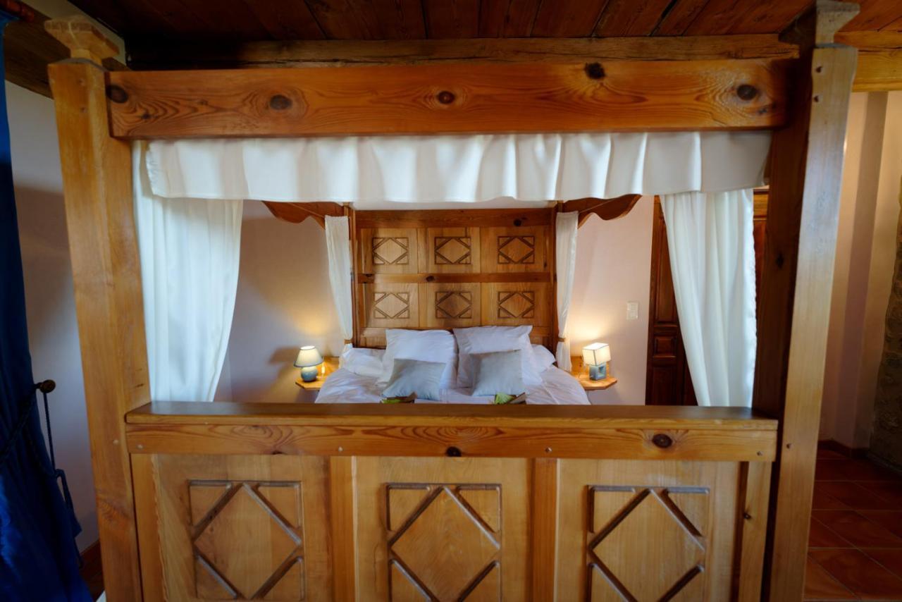 Le Petit Chateau Du Villard Le Malzieu-Forain Экстерьер фото