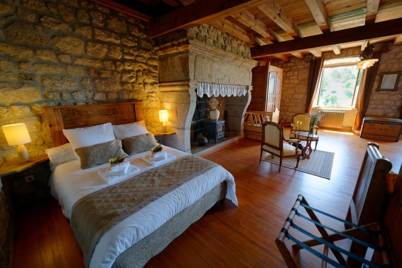 Le Petit Chateau Du Villard Le Malzieu-Forain Экстерьер фото